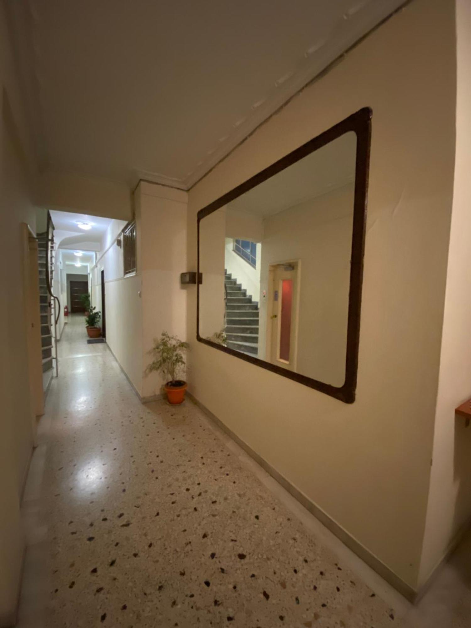 Traveller'S Choice Apartment Atena Exterior foto