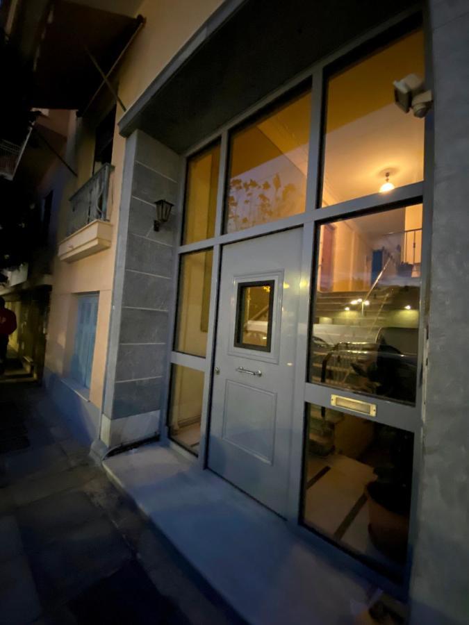 Traveller'S Choice Apartment Atena Exterior foto